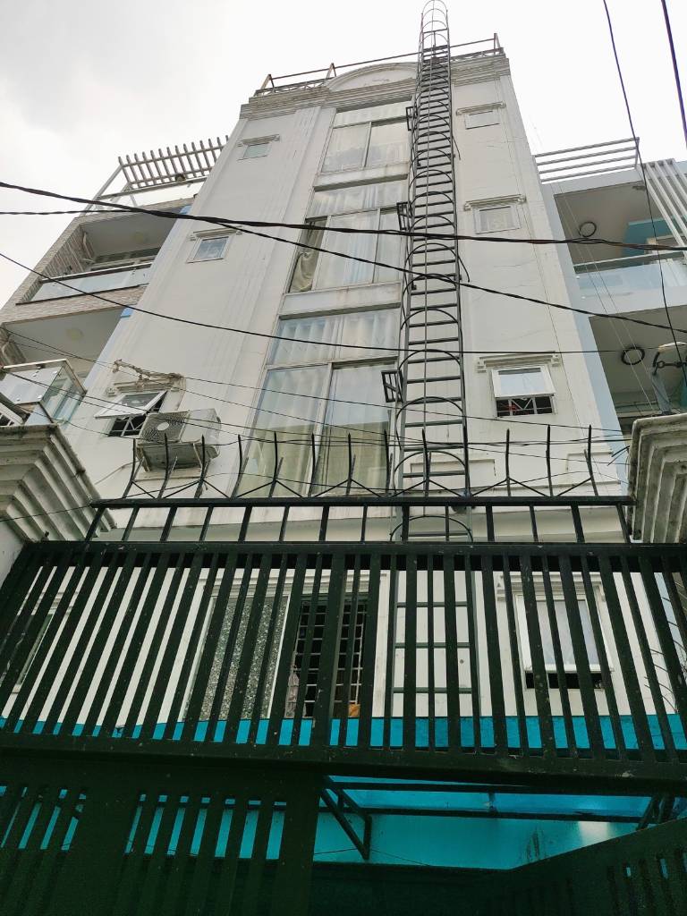 BÁN TÒA CHDV NGUYỄN TRỌNG TUYỂN, 106M2 14 PHÒNG FULL NỘI THẤT, DOANH THU GẦN 100TR/THÁNG