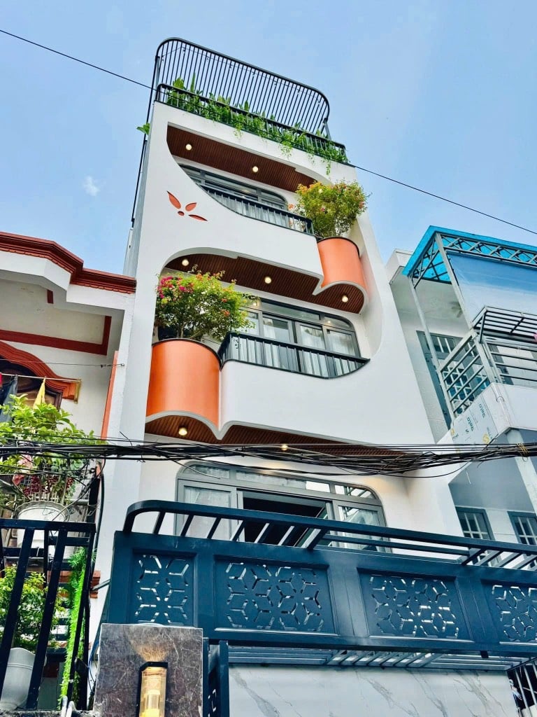 BÁN NHÀ HẺM XE HƠI QUANG TRUNG, PHƯỜNG 14, GÒ VẤP, 60M2 5 TẦNG, NHỈNH 8 TỶ