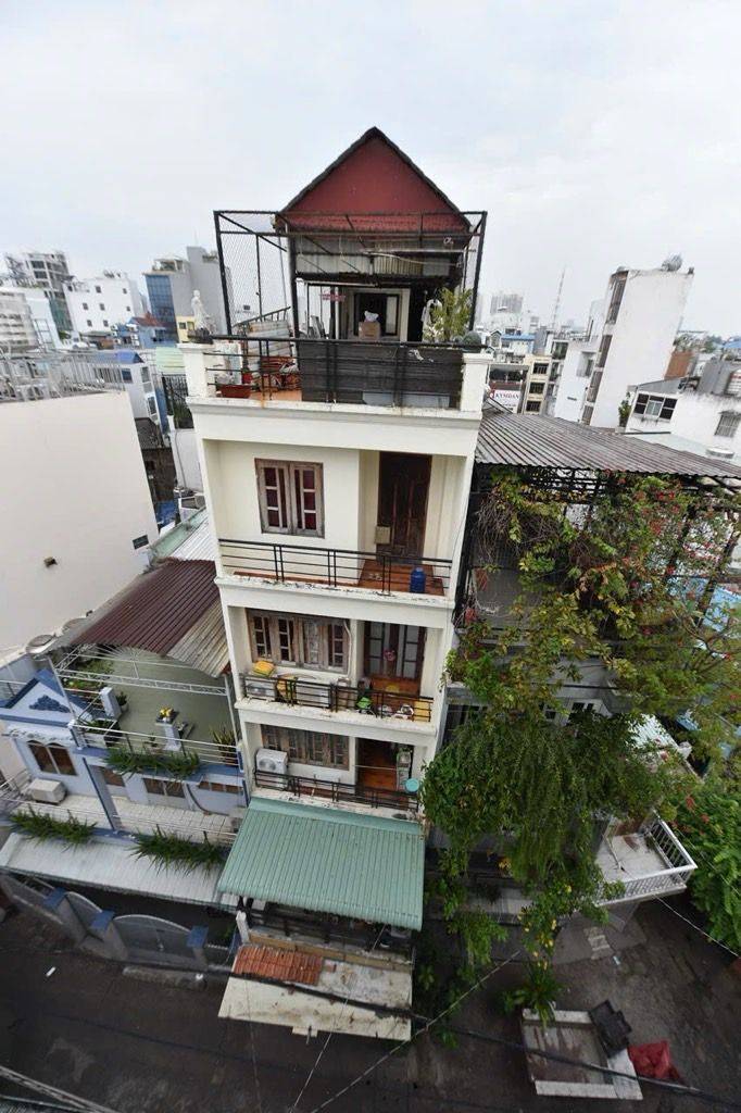BÁN TÒA CHDV QUẬN 10, 5 TẦNG 13 PHÒNG, 74M2, THU NHẬP 40TR/THÁNG