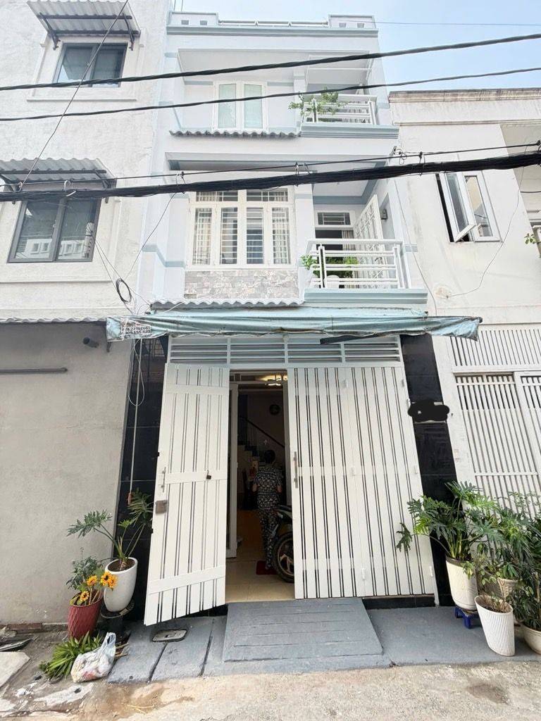 Bán nhà Tây Thạnh, Tân Phú, 2 mặt đường hxh, trước là hẻm 1/ đường B3, sau là mặt tiền đường B4