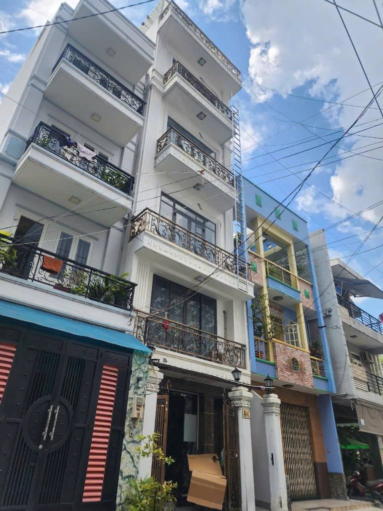 Bán nhà căn hộ dịch vụ Nguyễn Đình Khơi, Tân Sơn Nhất, Tân Bình, giá 21.5 tỷ