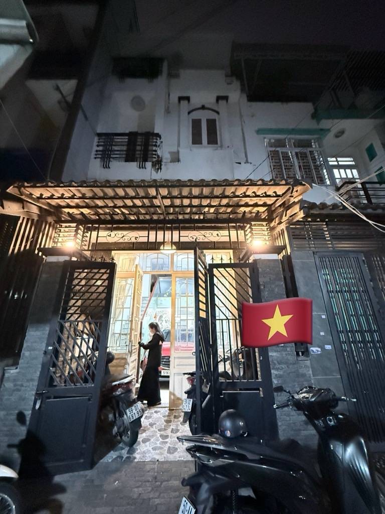 BÁN NHÀ TÂN PHÚ, Ô TÔ VÀO NHÀ, HẺM THÔNG, 50M2 VUÔNG VỨC, 4 TẦNG BTCT, MUA Ở NGAY