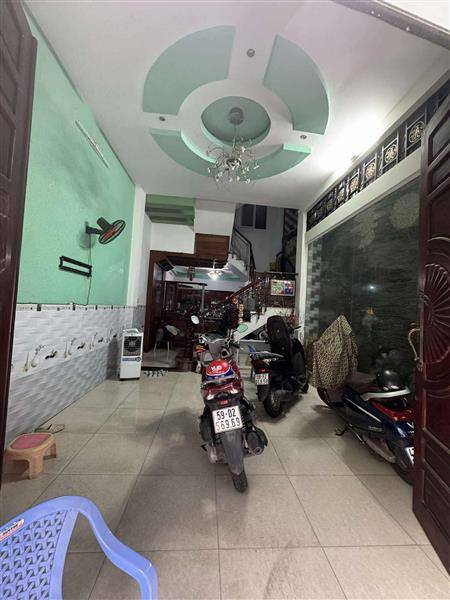 Bán nhà 4 tầng hẻm xe hơi Trường Sơn, 54m², gần CV Hoàng Văn Thụ, sân bay