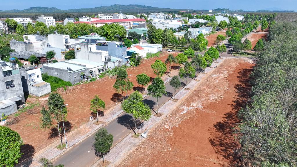 Bán đất KĐT The Link City, khu dân cư trung tâm, gần ngã tư Dầu Giây, giá 15.8tr/m2