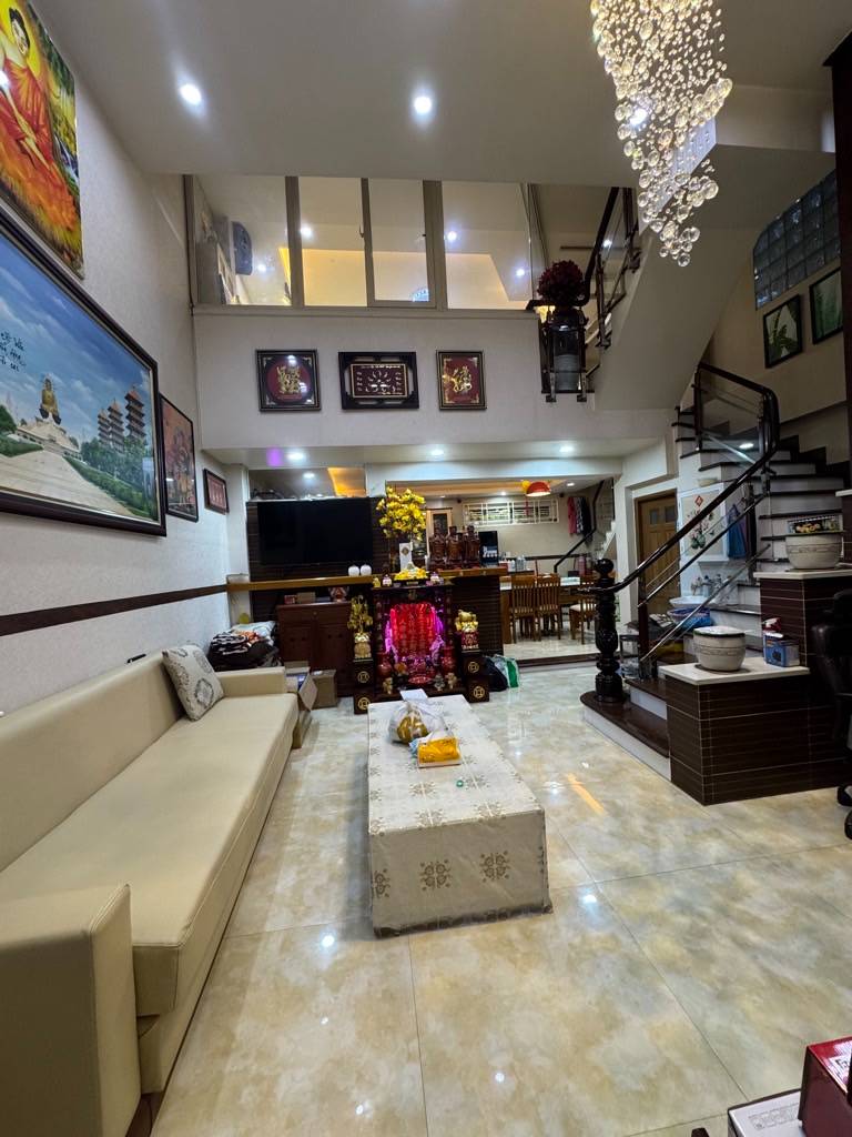 BÁN NHÀ BÌNH TRỊ ĐÔNG 3, BÌNH TÂN, GẦN TÂN PHÚ, AEON MALL, 6 TẦNG CÓ HẦM VÀ LẮP ĐƯỢC THANG MÁY