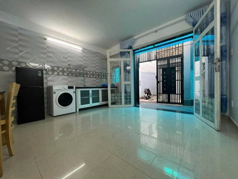 Bán nhà Nguyễn Trọng Tuyển, Phú Nhuận, 5.2x19.1m, 5 tầng, chỉ 18.1 tỷ