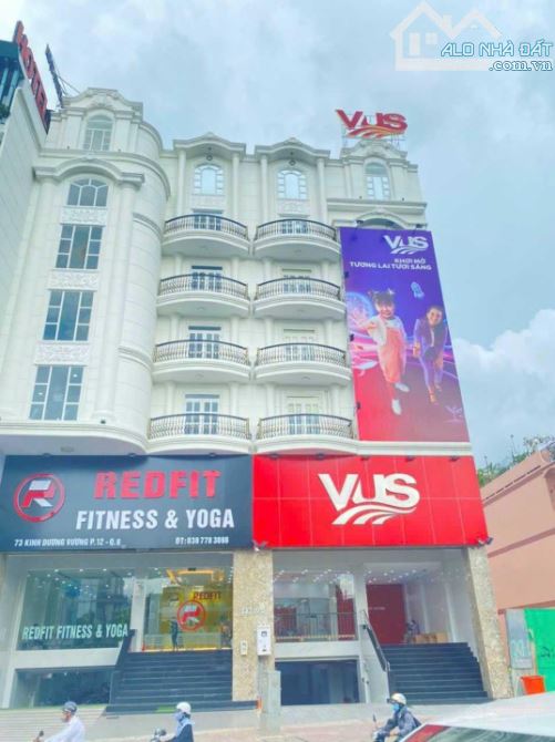 MT 3 tháng 2 P.12 Q.10. DT: 16m x 25m. CN: 415m² - 4 tầng - HĐT: 320tr/th - Giá 165 tỷ