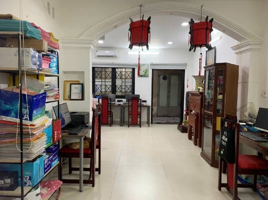 Bán nhà hẻm xe hơi Phan Văn Trị, Gò Vấp, ngay Emart, 36m² x 4 tầng, 4PN giá 5.6 tỷ TL