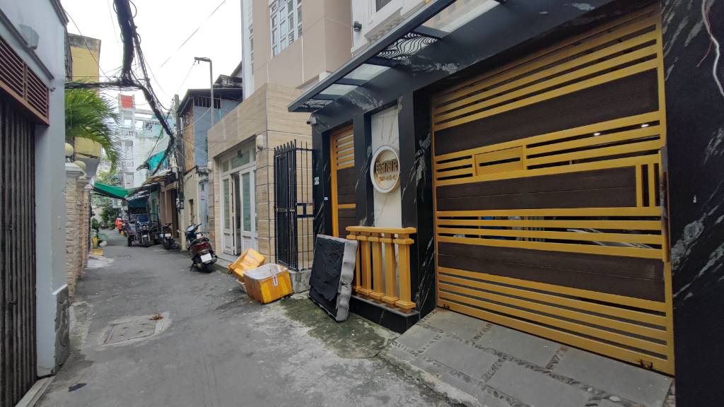 Hàng ngộp, bán nhà Xô Viết Nghệ Tĩnh, Bình Thạnh, 5.1x20.1m, 5 tầng, về 18.6 tỷ