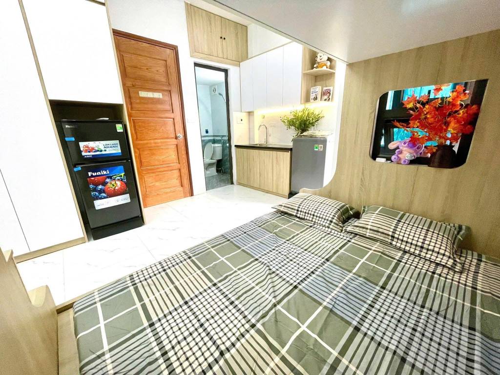 Bán nhà sát UBND phường Phú Trung, giáp Tân Bình, gần ĐH Văn Hiến, tiện ích đầy đủ