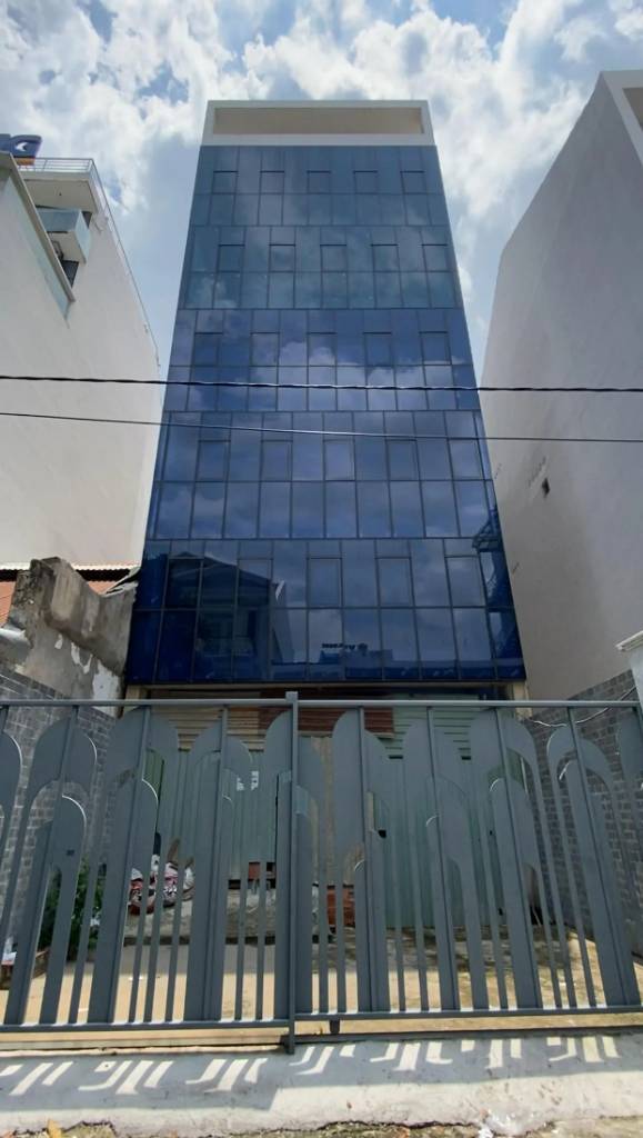 Bán tòa Building mặt tiền Cách Mạng Tháng 8, Quận 3, 220m2 hầm 7 tầng, dòng tiền 522tr/tháng