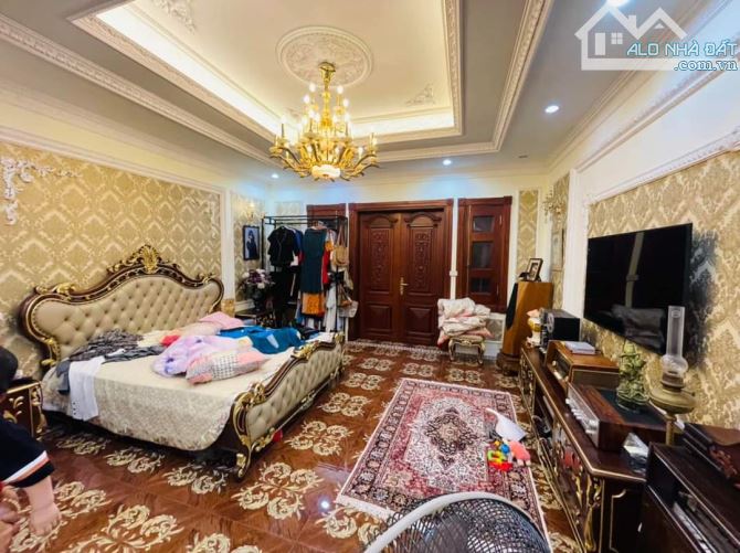 Bán Biệt thự phân lô Nguyễn Tuân, Thanh Xuân 160m 4 tầng MT 10m 52 tỷ