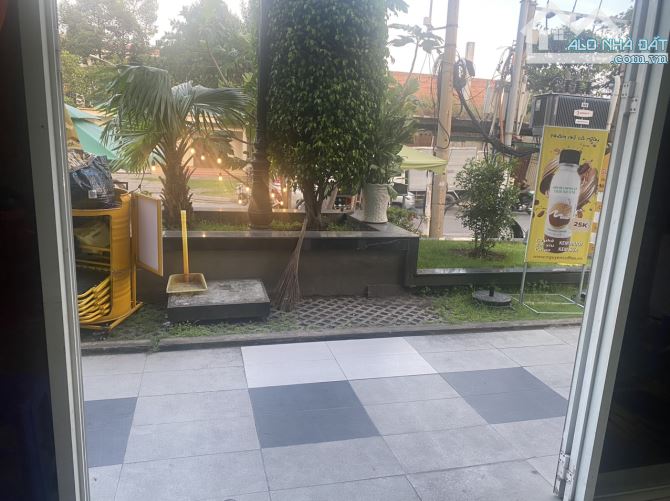 Bán căn Shophouse Carillon 3 , Mặt Tiền Hoàng Hoa Thám , 1 Trệt 1 Lầu , 85m2,Giá 8 Tỷ