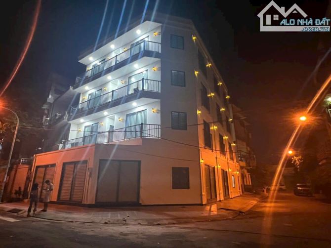 35 ty - Bán tòa nhà căn hộ dịch vụ , mặt tiền D3 p.tăng Nhơn Phú A,tp . Thủ Đức .hcm