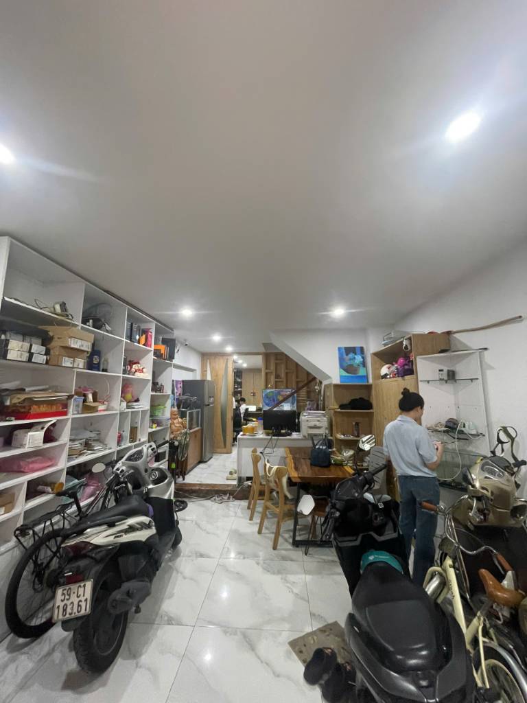 BÁN NHÀ NGUYỄN ĐÌNH CHIỂU, QUẬN 3, NGANG TRÊN 4M CỰC HIẾM, 5 TẦNG BỀ THẾ, CÓ SẴN THU NHẬP