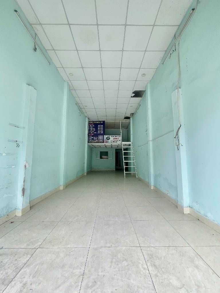 BÁN NHÀ MẶT TIỀN LÊ QUANG CHIỂU, TÂN PHÚ, KINH DOANH SẦM UẤT, KO LỘ GIỚI, NHỈNH 8 TỶ