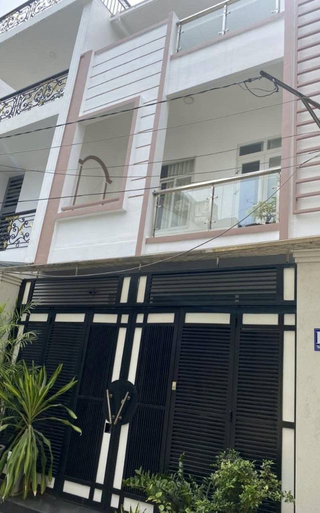 BÁN NHÀ HẺM 199 TRẦN BÌNH TRỌNG, QUẬN 5, DT KHỦNG 100M2, NGANG 4.5M CHUẨN ĐẸP