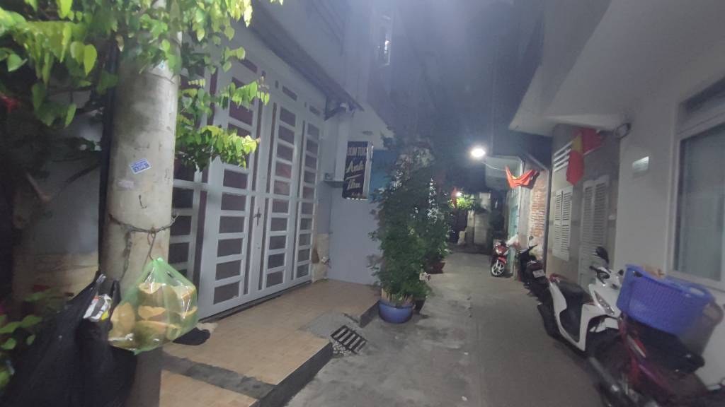 Khu VIP bán nhà Lê Văn Sỹ, Phú Nhuận, 5.1x12.1m, 5 tầng, về 11.3 tỷ