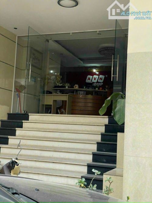 Bán CHDV 40 phòng gần CVPM Quang Trung, Q12, giá 20.5 tỷ tl