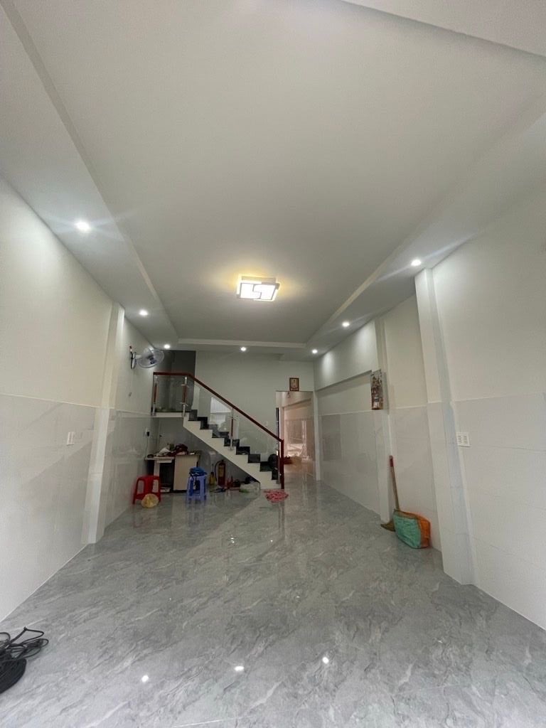 BÁN NHÀ HẺM XE HƠI HOÀNG VĂN THỤ, TÂN BÌNH, KHU VIP GẦN SÂN BAY, NHỈNH 7 TỶ