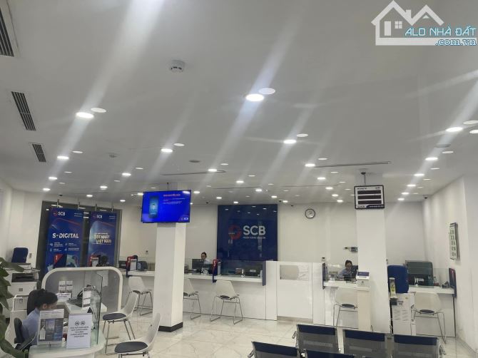 Bán tòa VP 1 hầm 6 nổi, MT25m cạnh Vinhomse LB, cho thuê 180tr/th. Hơn 50 tỷ