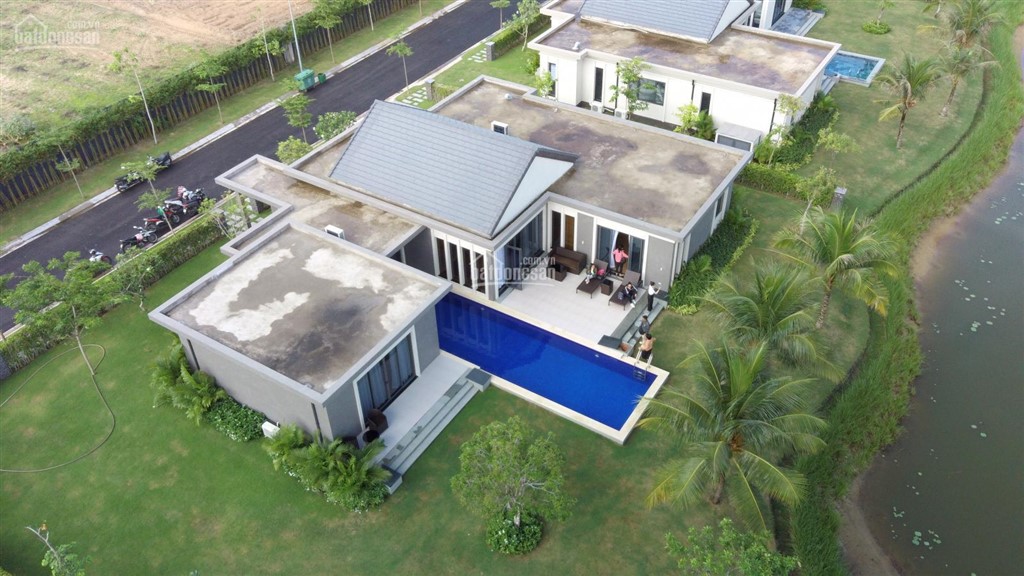 Bán căn biệt thự căn góc 3pn + coastar estate hồ tràm villas 850m2 full nội thất giá tốt nhất dự án