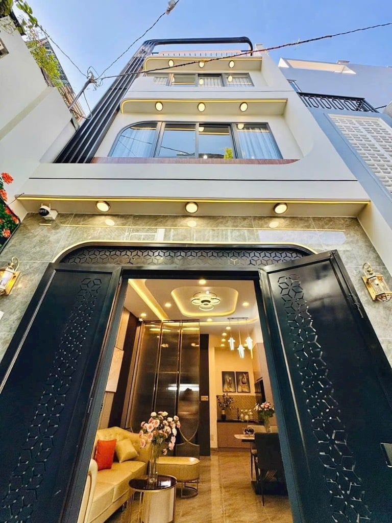 BÁN NHÀ 386/QUANG TRUNG, GÒ VẤP, XÂY MỚI 4 TẦNG, 3PN, GIÁ 5,99 TỶ