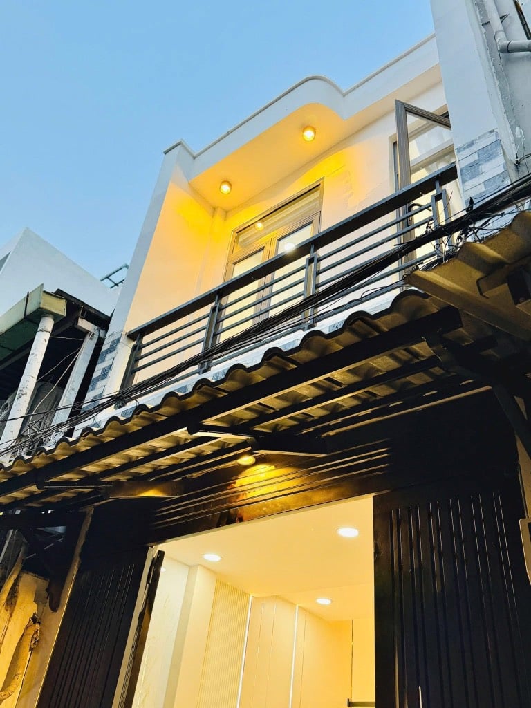 BÁN NHÀ 2 TẦNG QUANG TRUNG, GÒ VẤP, HẺM 3M, DT 24M2, GIÁ NHỈNH 3 TỶ