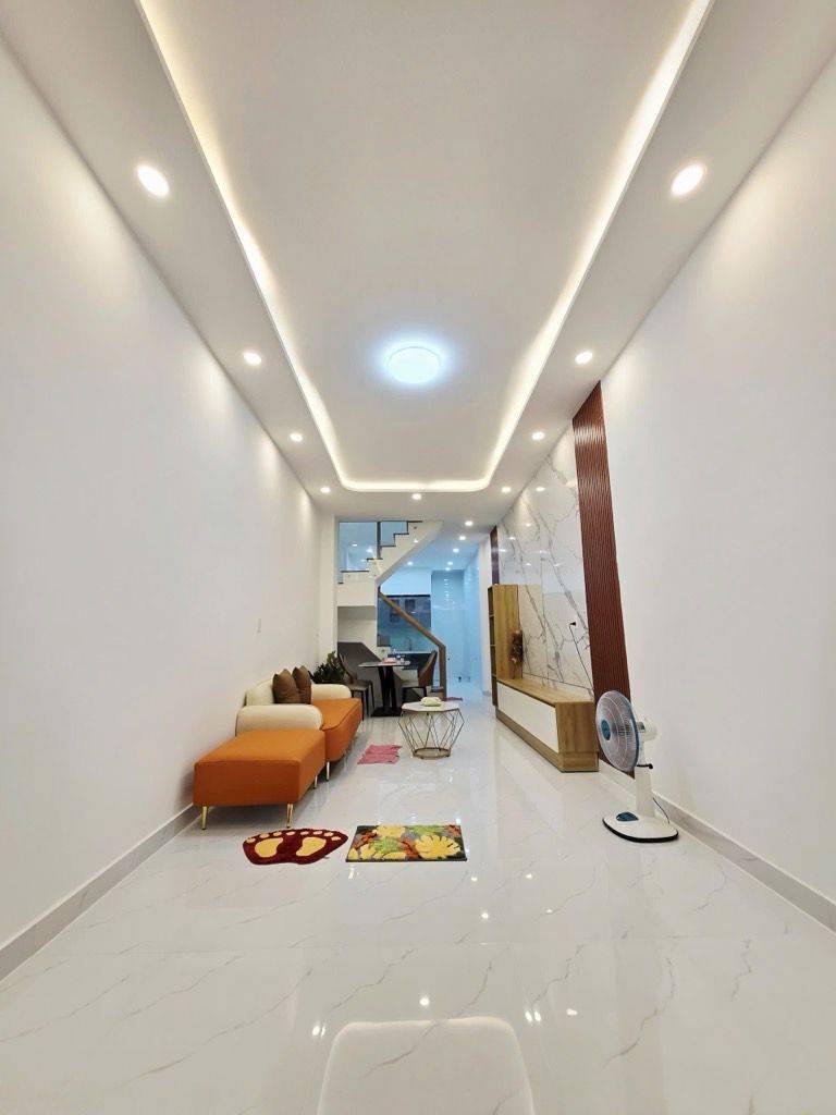 SIÊU PHẨM, BÁN NHÀ NGUYỄN SƠN TÂN PHÚ, TẶNG NỘI THẤT XINH, KHU VIP SỔ NỞ HẬU