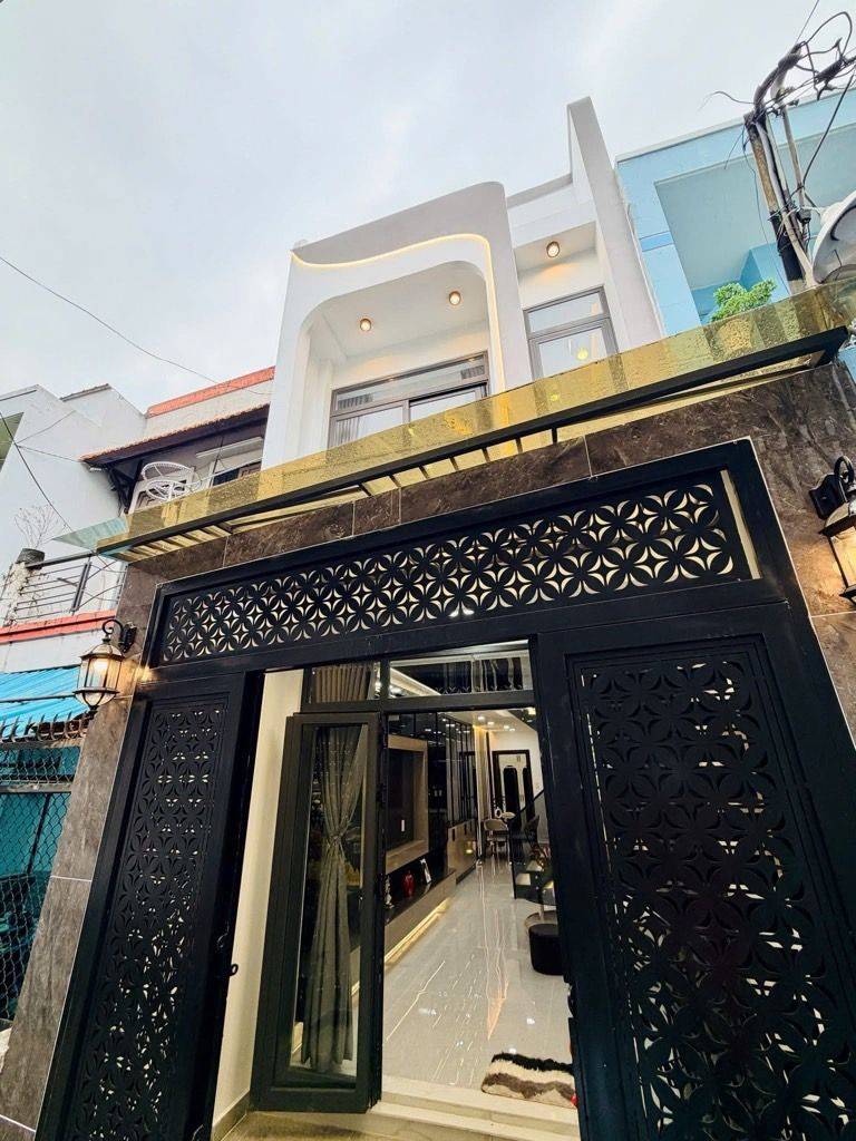 BÁN NHÀ ĐƯỜNG SỐ 8, GÒ VẤP, VÀI BƯỚC RA MẶT TIỀN, 46M2 NHÀ 2 TẦNG, 3 PHÒNG NGỦ
