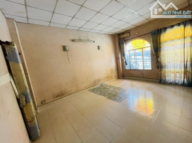 Bán nhà xường 1600m2 mặt tiền Quốc Lộ 1A Tân Tạo Bình Tân - 85 tỷ