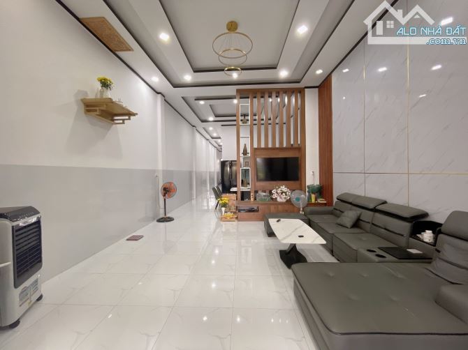 5x30 NHÀ ĐẸP gần chợ Bảo Vinh, ngả ba Ông Phúc. 2,08 tỷ