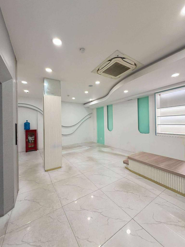 BÁN NHÀ MẶT TIỀN KINH DOANH ĐƯỜNG 3/2, QUẬN 10, LÔ GÓC 3 MẶT THOÁNG, 7 TẦNG CÓ HẦM THANG MÁY