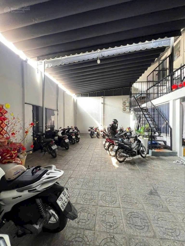 BÁN TÒA CHDV LINH ĐÔNG, THỦ ĐỨC, GÀ ĐẺ TRỨNG VÀNG 5 TẦNG, DOANH THU GẦN 1 TỶ/NĂM