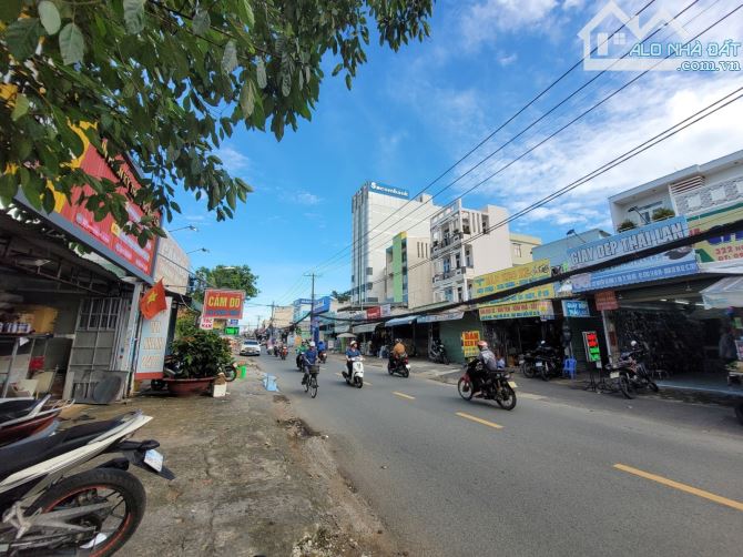 Bán gấp nhà xưởng 280m2, 10m x 28m, mặt tiền đường số Nguyễn Thị Định, Q.2, chỉ 28.5 tỷ TL