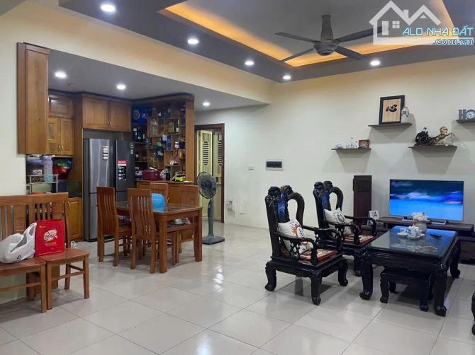 CHUNG CƯ HẠ ĐÌNH – 105M – TẦNG THẤP– ĐẸP THOÁNG – 6,18 TỶ