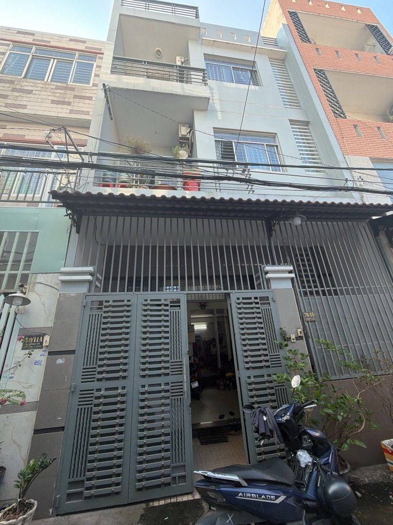 Bán nhà Lưu Chí Hiếu, gần Aeon Mall Tân Phú Celadon, vừa ở vừa kinh doanh, 9.49 tỷ