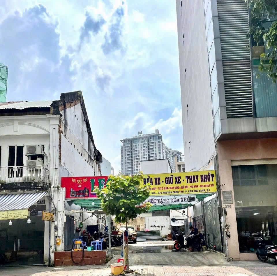 Bán nhà mặt tiền 377 Nguyễn Công Trứ Quận 1, DT 8,6x19m, 1 tầng, giá 130 tỷ TL