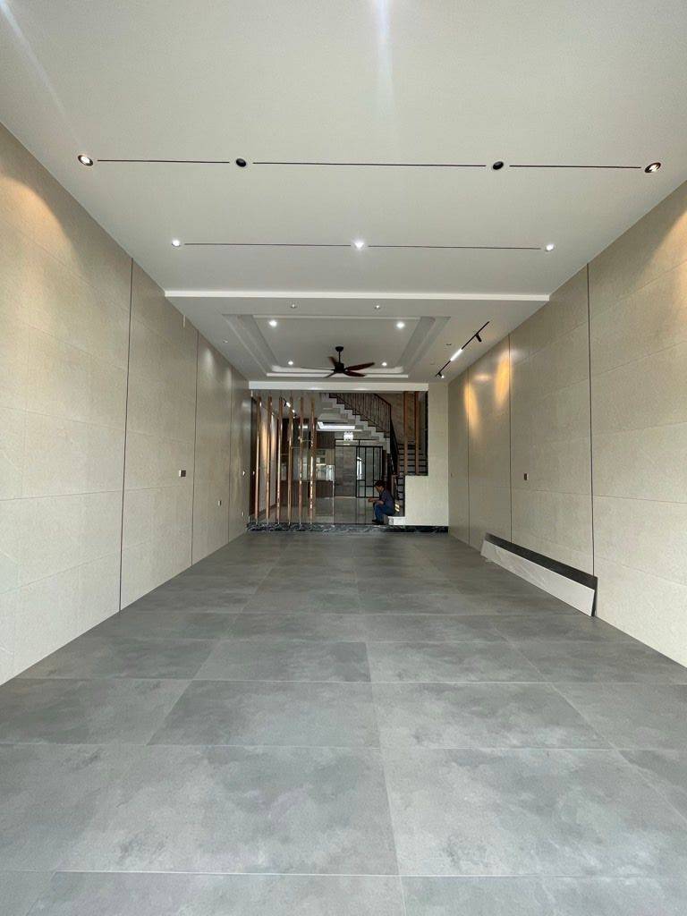 Bán nhà đường số 5 khu Ao Sen, Bình Tân, 100m2 nhà 4 tầng đúc, giá 16,5 tỷ