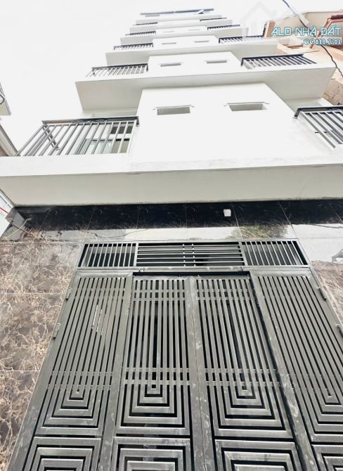 DUY NHẤT 1 CĂN! TÒA CCMN 73M2*7T*24PKK LÔ GÓC 2 MẶT NGÕ - GẦN HỒ PHỐ TRIỀU KHÚC HN.