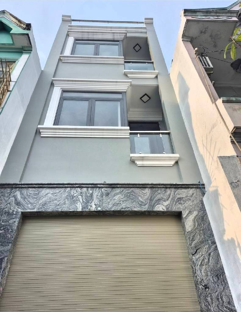 Bán nhà gần mặt tiền Trường Chinh, Tân Phú, 3 tầng hoàn công đủ, 5.9 tỷ