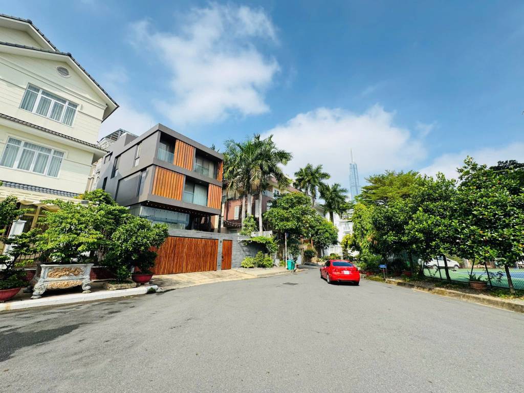BÁN BIỆT THỰ COMPOUND RIVER MARK TRẦN NÃO QUẬN 2, 300M² HẦM 3 TẦNG, HỒ BƠI, 120 TỶ