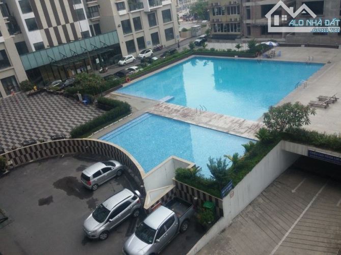 Bán gấp chung cư cao cấp Chelsea Park, Quận Cầu Giấy, Hà Nội. Kết cấu gồm 3PN, 2WC, DT: 10