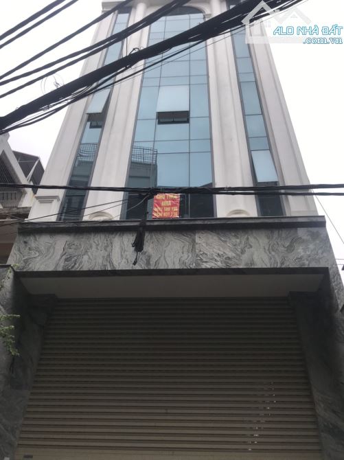 Biuldinh MP Tân Mai. DT 180m2 MT 7m x 8T có hầm. Dòng tiền 2 tỷ/năm. Giá đầu tư