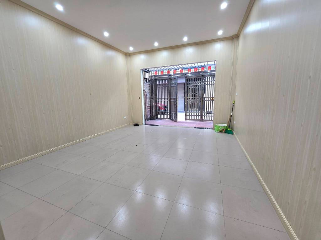 BÁN NHÀ PHÂN LÔ ĐƯỜNG KHUẤT DUY TIẾN, THANH XUÂN, 60M2 5 TẦNG, GARA Ô TÔ, GIÁ TỐT