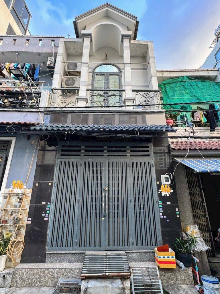 BÁN NHÀ BÌNH TRỊ ĐÔNG, BÌNH TÂN, HẺM XE HƠI 5M, NHÀ 2 TẦNG KIÊN CỐ, GIÁ 4,75 TỶ
