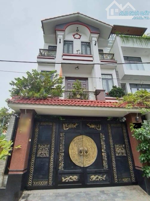 KHU BIỆT THỰ TÂN SƠN NHÌ TÂN PHÚ,SÂN ĐẬU 10 Ô TÔ,120M,7X18M, 3 TẦNG, 14 TỶ 95