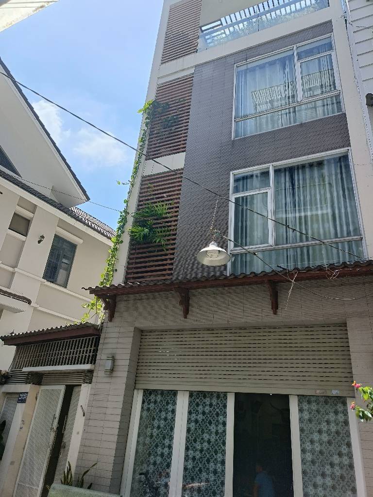Bán nhà Nguyễn Văn Khối Gò Vấp, 4 tầng, ngang 7.7m, sổ hồng riêng, giá 8,45 tỷ