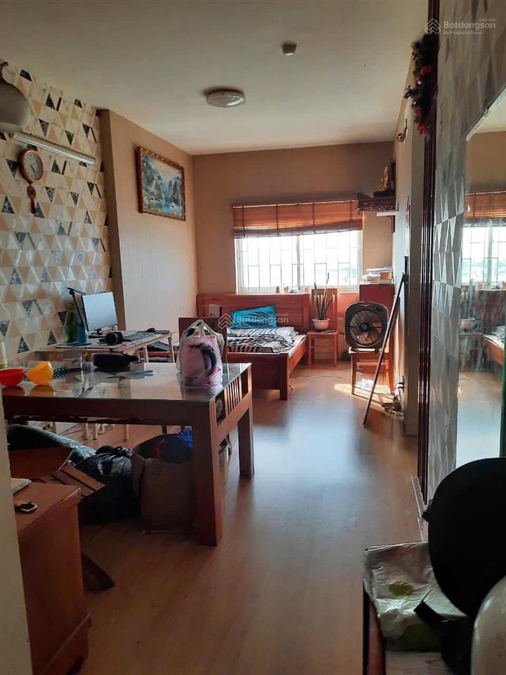 Hqc hóc môn căn góc 72m2, giá 1,3 tỷ, 2pn, 2wc. 0909 456 ***