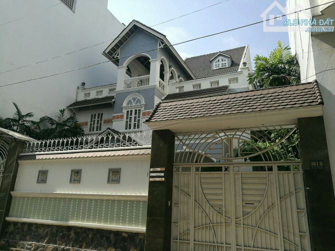 biệt thự hẻm xe hơi Nguyễn Văn Trỗi, 17x12m, 2 lầu, giá 38 tỷ